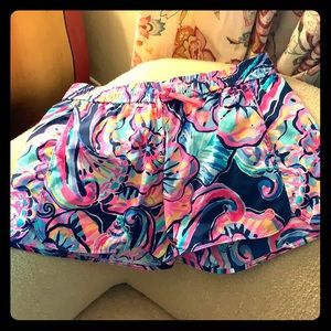 Lily Pulitzer Athletic Shorts. Perfect for summer!